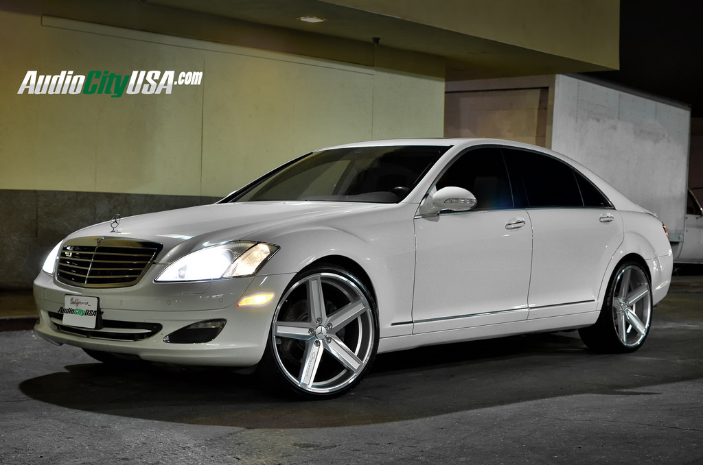 2007 Mercedes-Benz S-Class photo