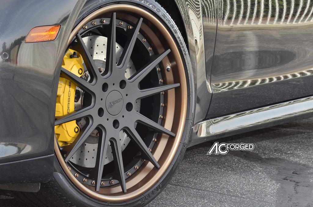 2011 Porsche Panamera photo