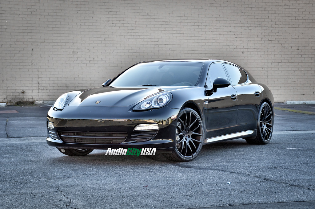 2012 Porsche Panamera photo