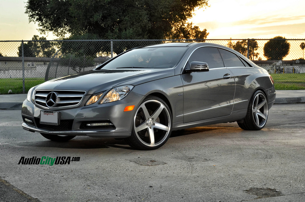 2013 Mercedes-Benz E-Class photo