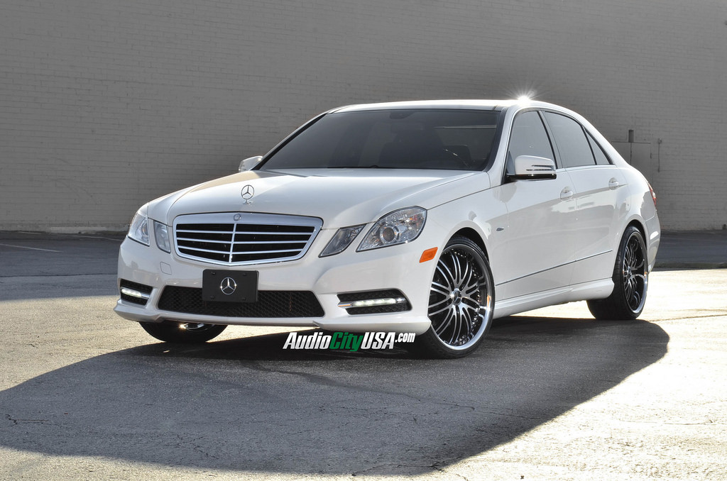2012 Mercedes-Benz E-Class photo