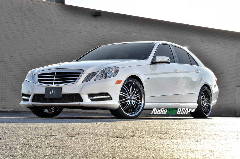 2012 Mercedes-Benz E-Class photo