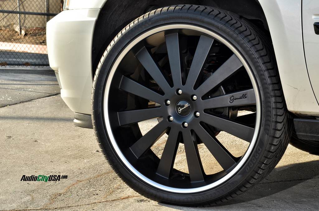 2012 Cadillac Escalade photo