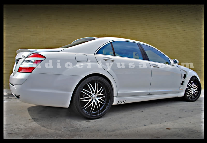 2011 Mercedes-Benz S-Class photo