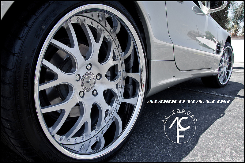 2011 Mercedes-Benz SL-Class photo