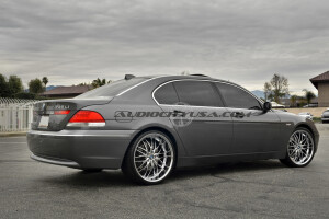 2005 BMW 745