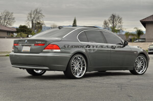 2005 BMW 745