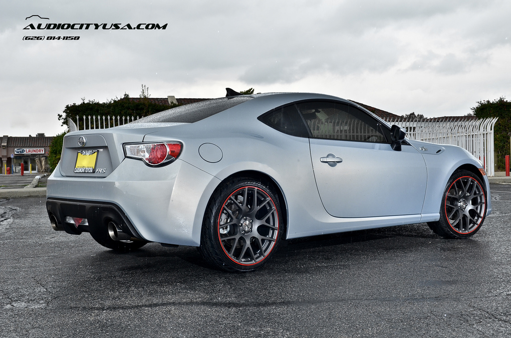 2013 Scion FR-S photo