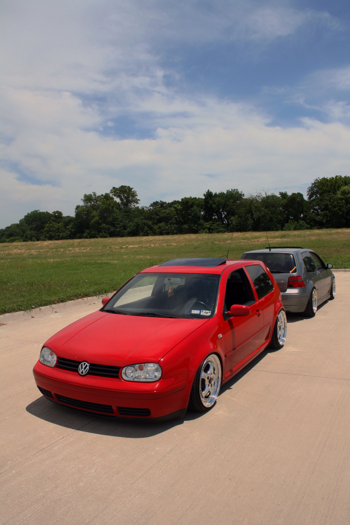 2003 Volkswagen Golf photo