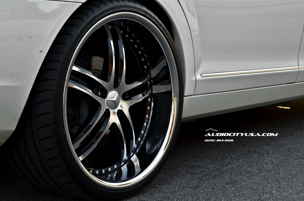 2007 Mercedes-Benz S-Class photo