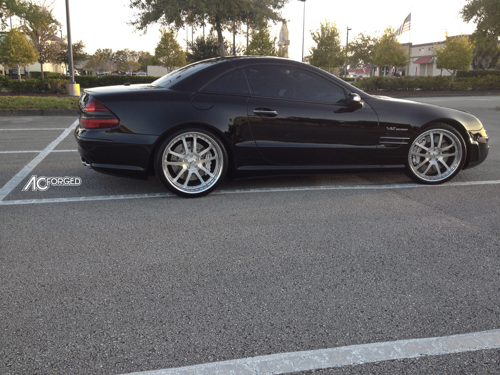 2006 Mercedes-Benz SL-Class photo