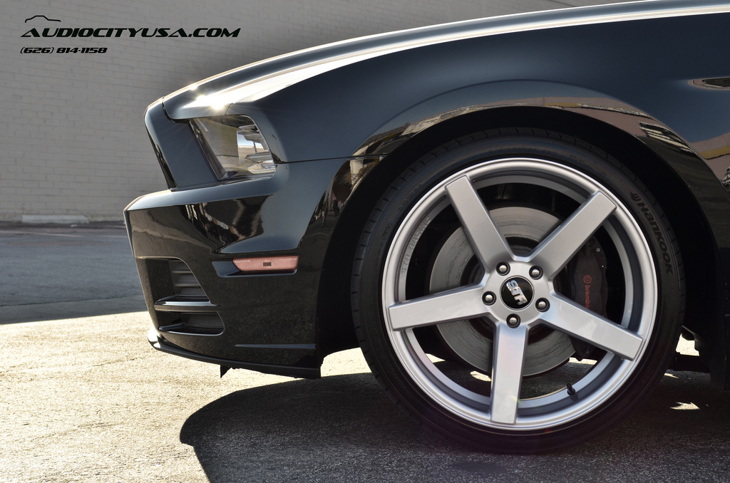 2014 Ford Mustang photo