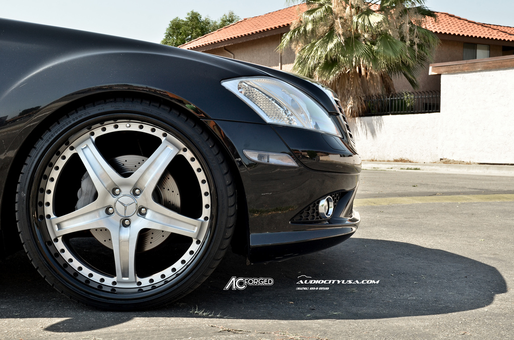 2008 Mercedes-Benz S-Class photo
