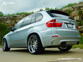 2010 BMW X5 M