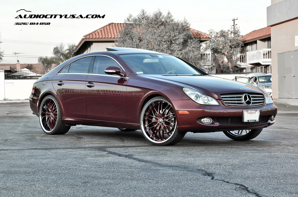 2008 Mercedes-Benz CLS-Class photo