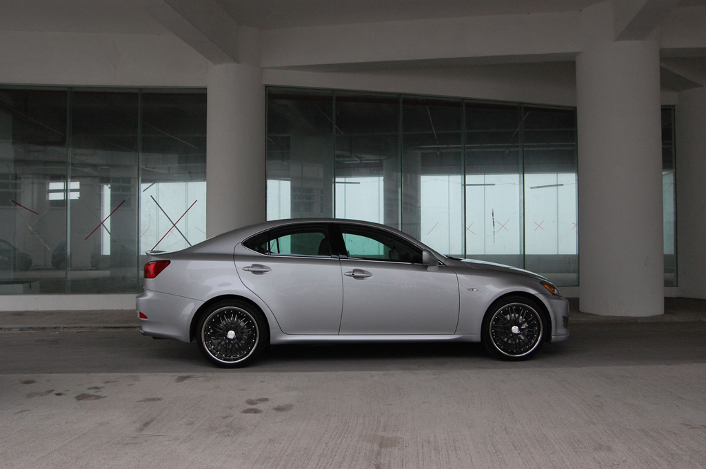 2006 Lexus IS 250 photo