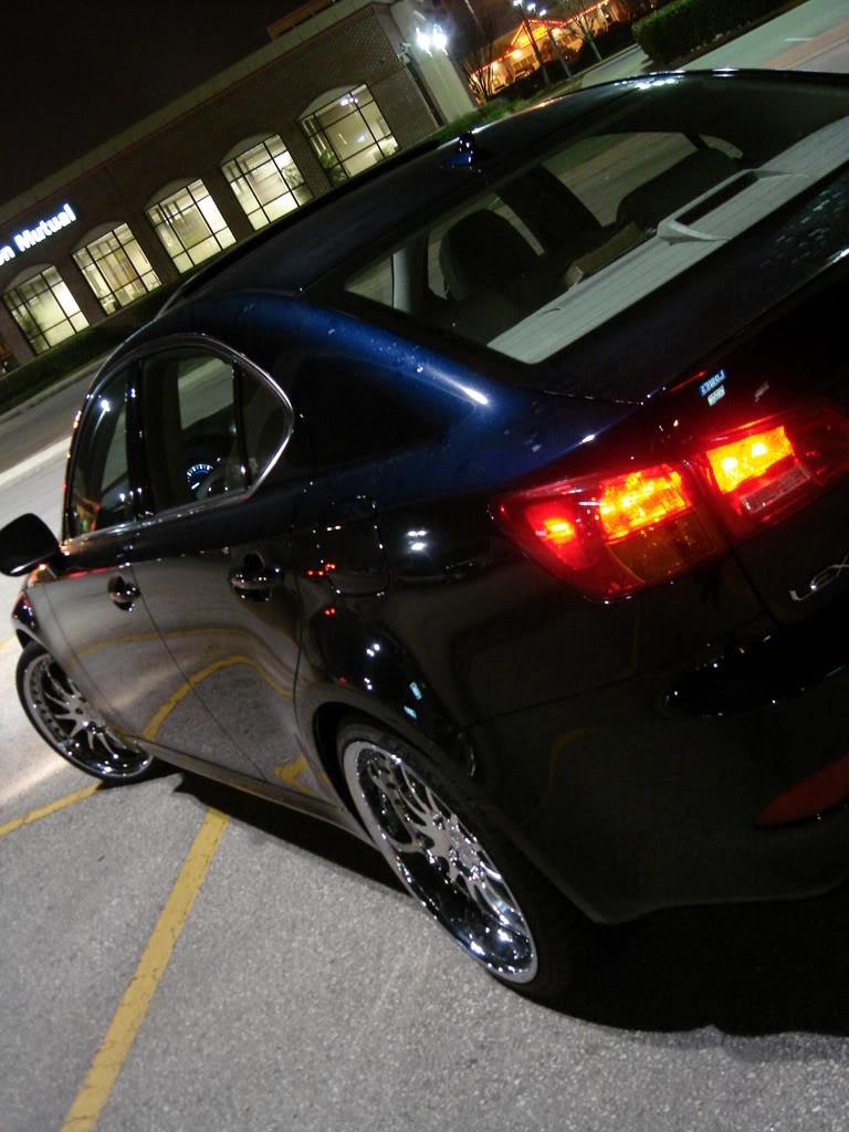 2007 Lexus IS 350 photo