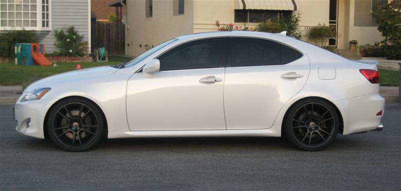 2008 Lexus IS 350 photo