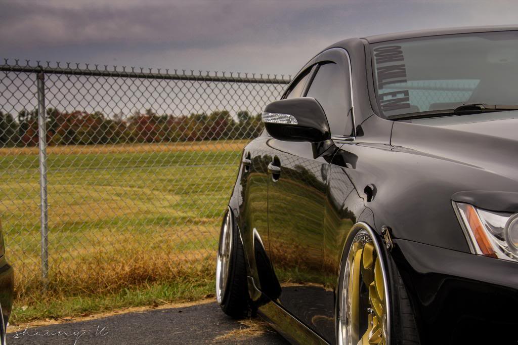 2011 Lexus IS 350 photo