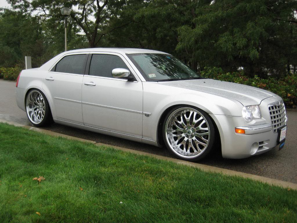 2005 Chrysler 300C photo
