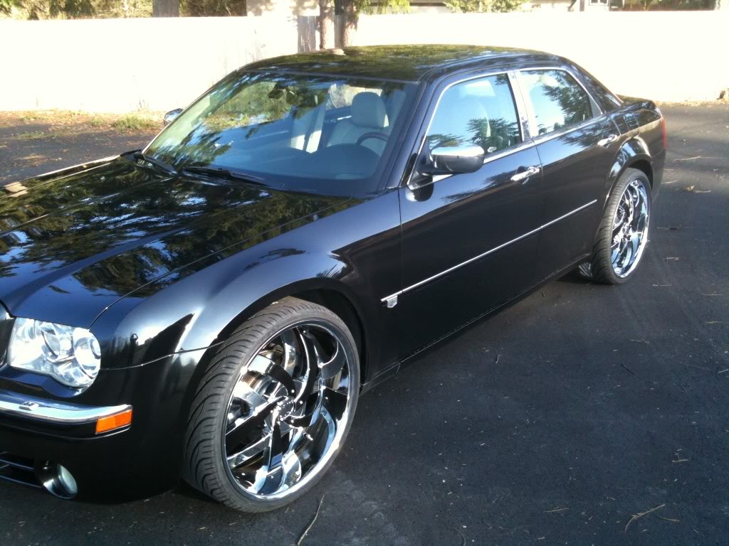 2005 Chrysler 300C photo