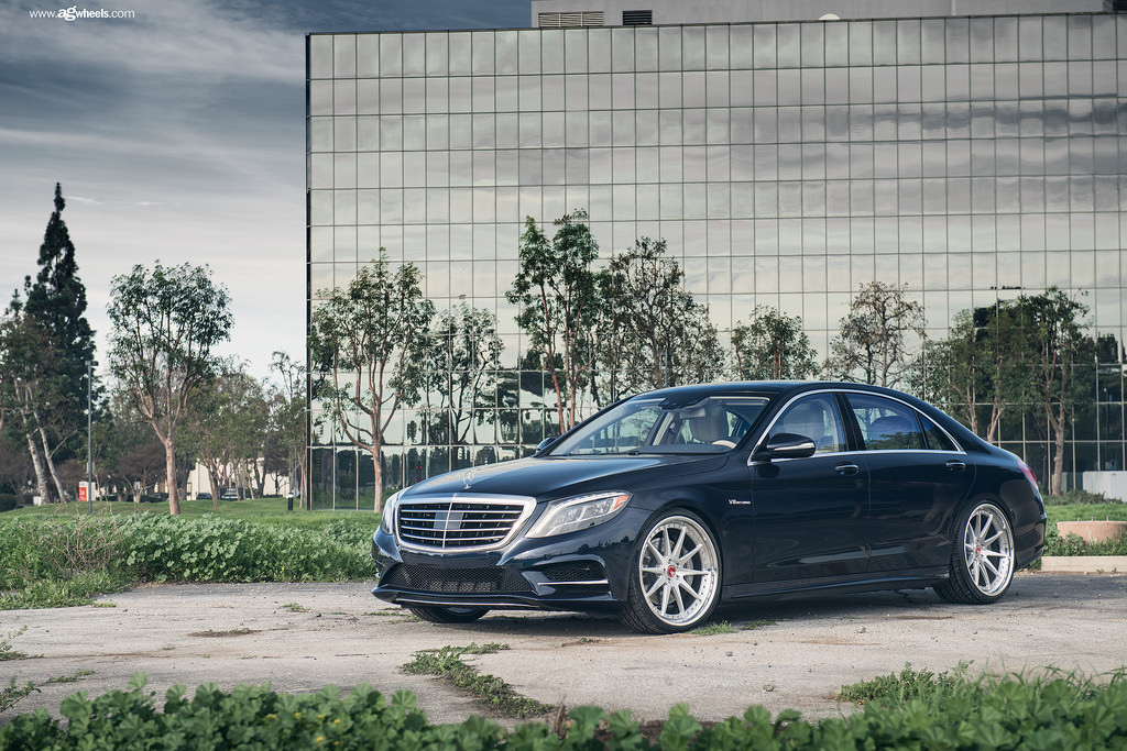 2015 Mercedes-Benz S-Class photo