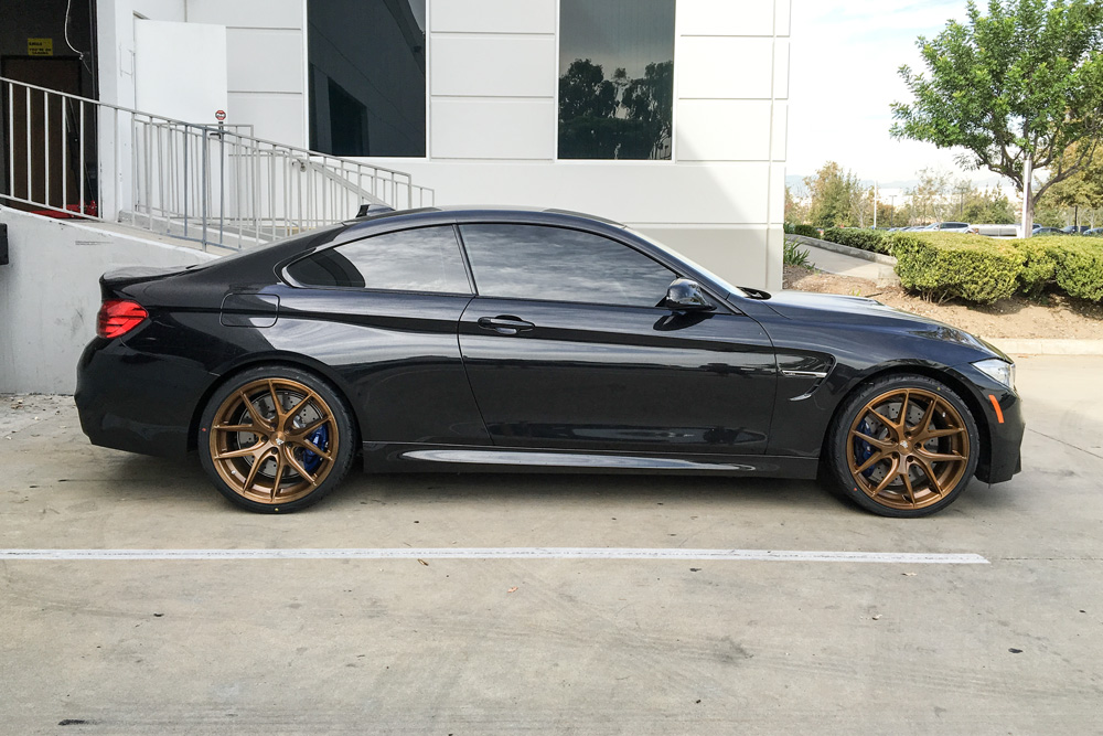 2015 BMW M4 photo