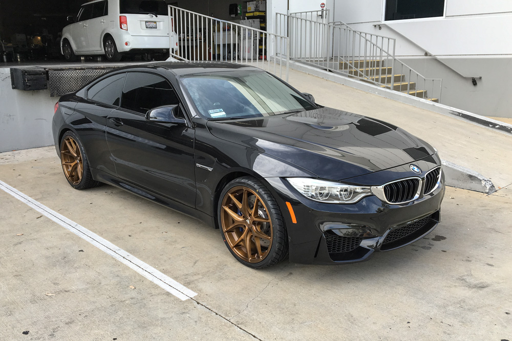 2015 BMW M4 photo