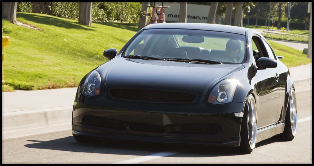 2004 Infiniti G35 photo