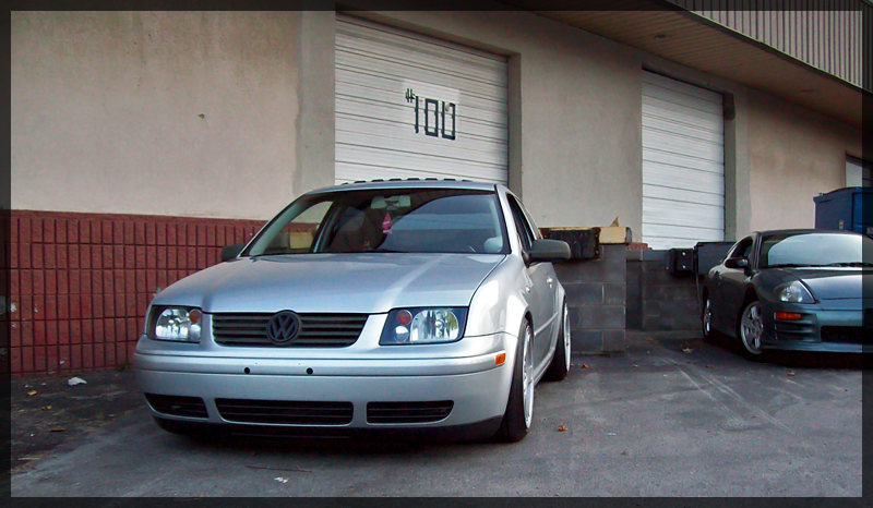 2003 Volkswagen Golf photo