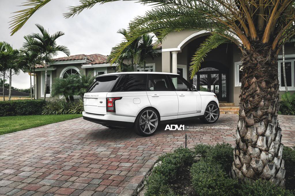 2014 Land Rover Range Rover photo