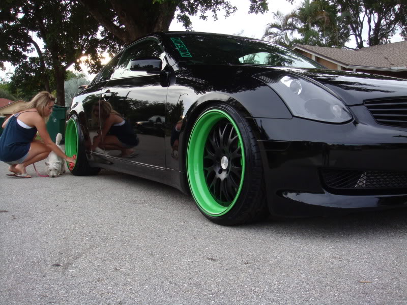 2004 Infiniti G35 photo
