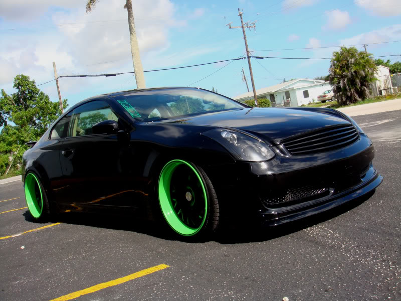 2004 Infiniti G35 photo
