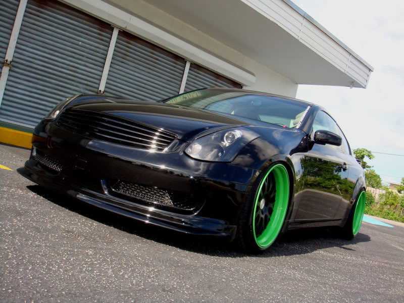 2004 Infiniti G35 photo