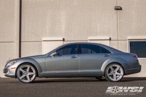 2010 Mercedes-Benz S-Class