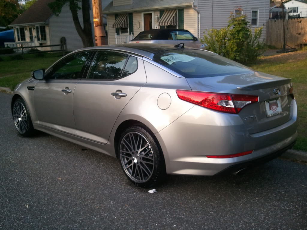 2011 Kia Optima photo