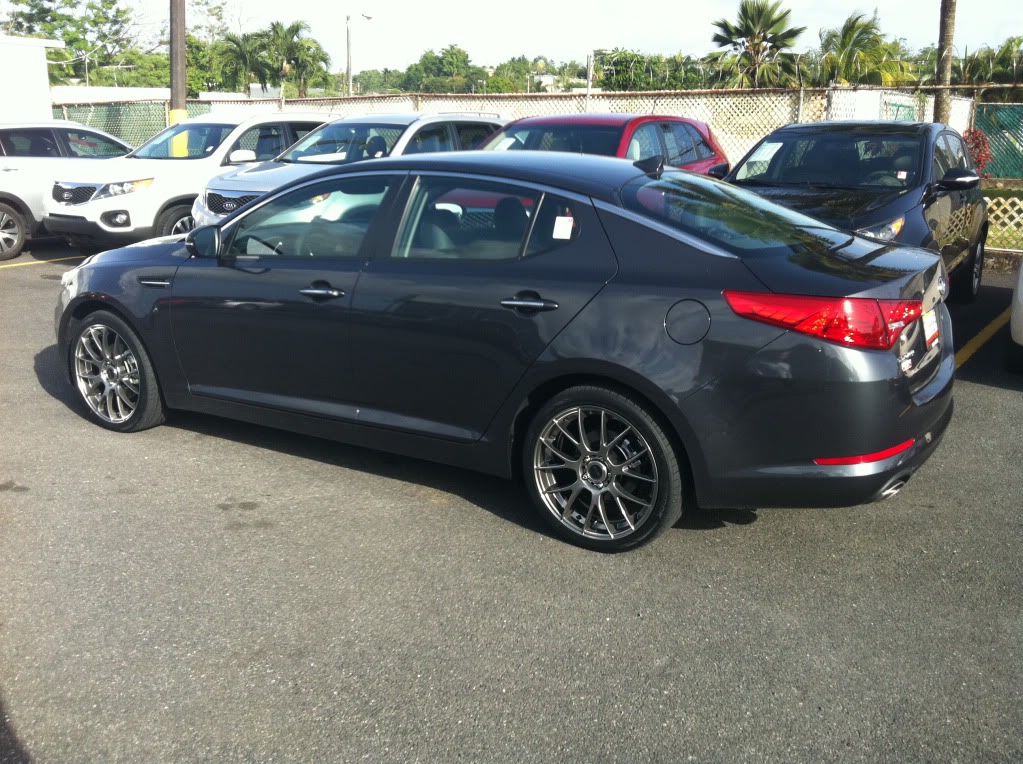 2011 Kia Optima photo