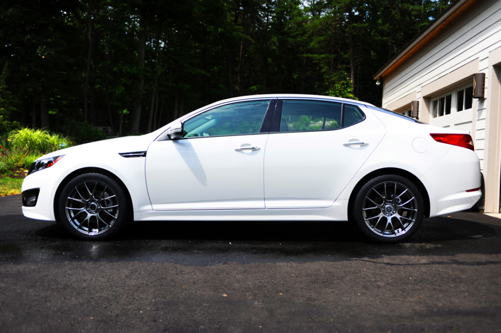 2011 Kia Optima photo