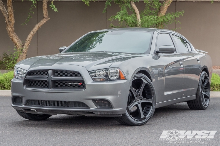2012 Dodge Charger photo