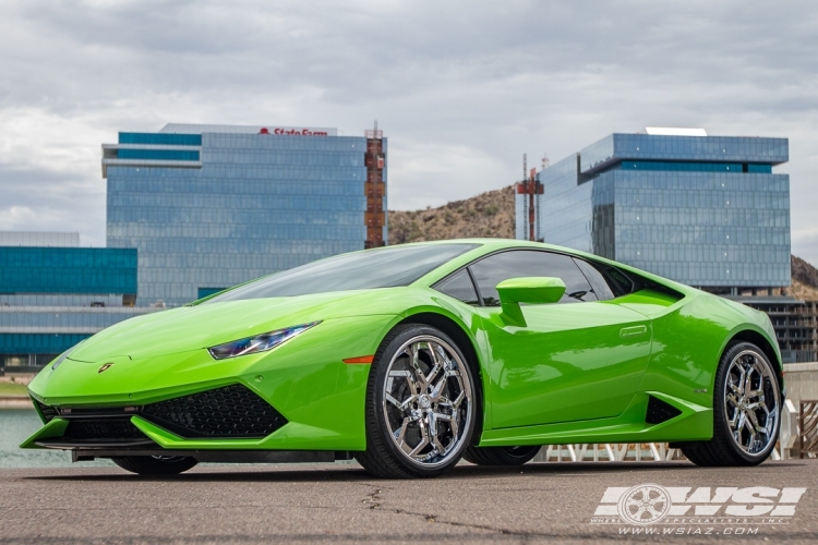 2015 Lamborghini Huracan photo