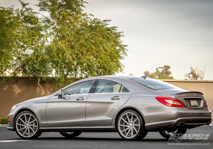 2013 Mercedes-Benz CLS-Class photo
