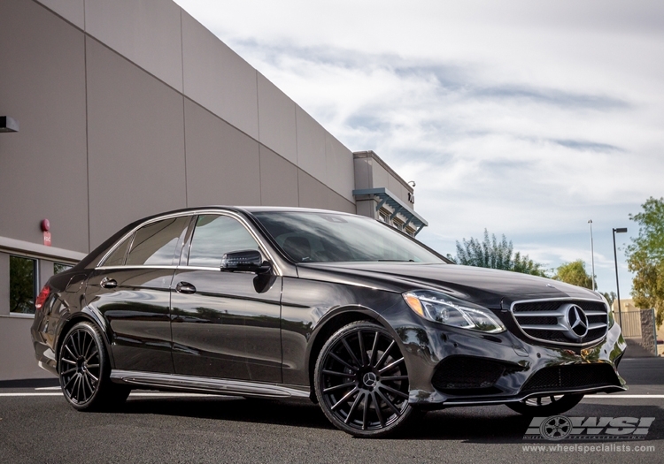 2013 Mercedes-Benz E-Class photo