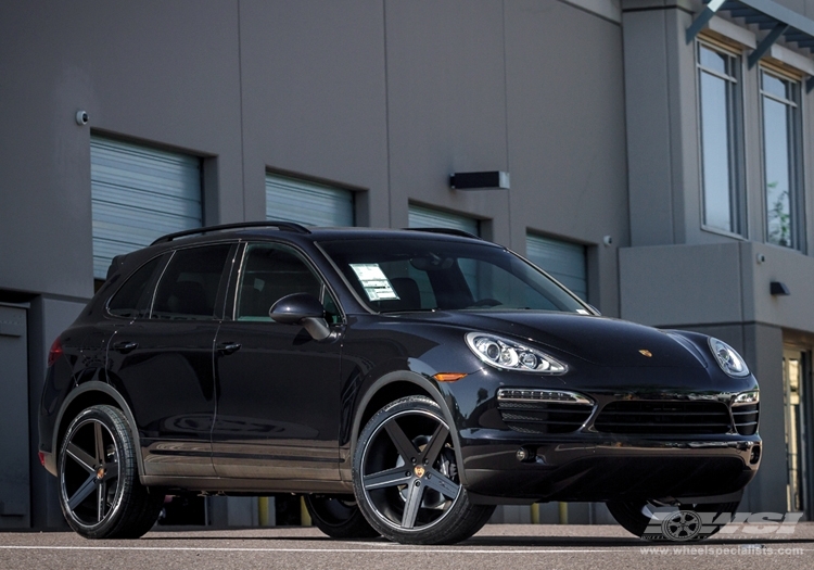 2013 Porsche Cayenne photo