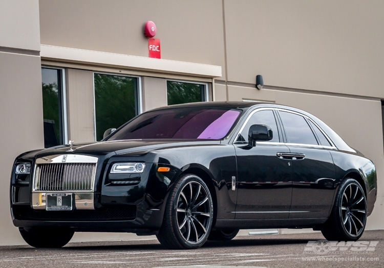 2012 Rolls-Royce Ghost photo