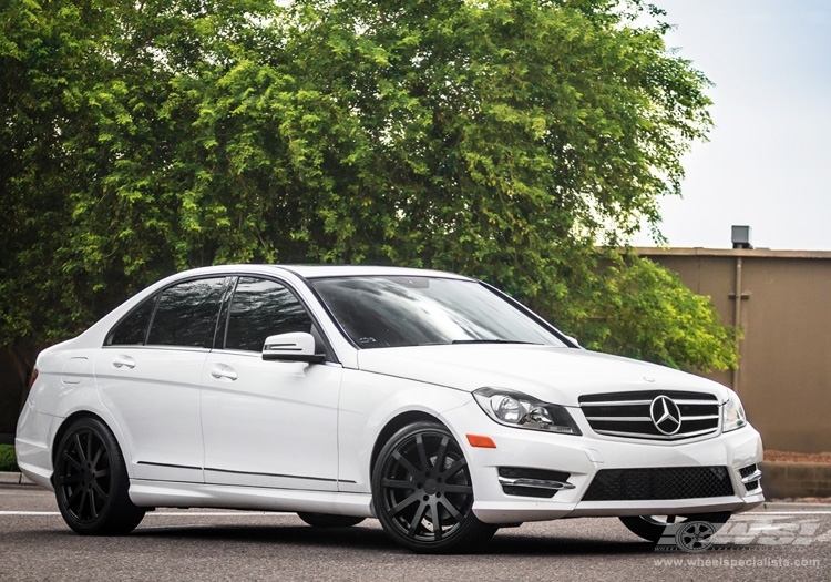 2013 Mercedes-Benz C-Class photo