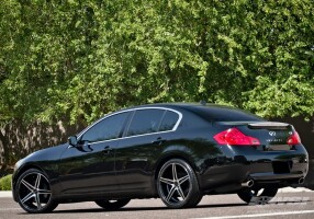 2011 Infiniti G37