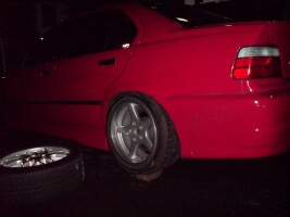 1996 BMW  318