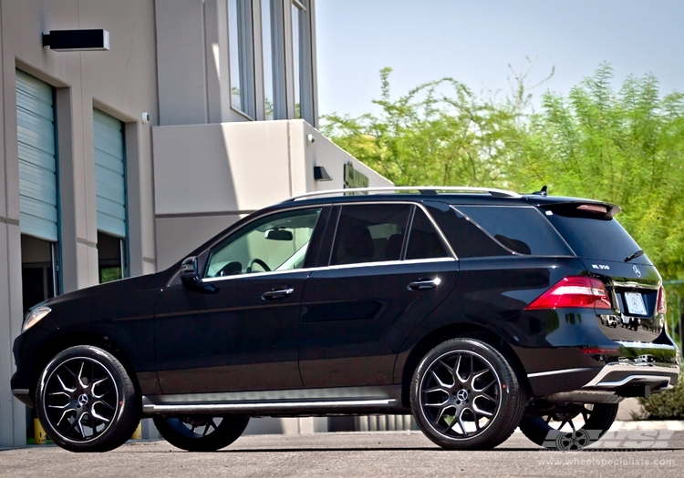 2013 Mercedes-Benz M-Class photo