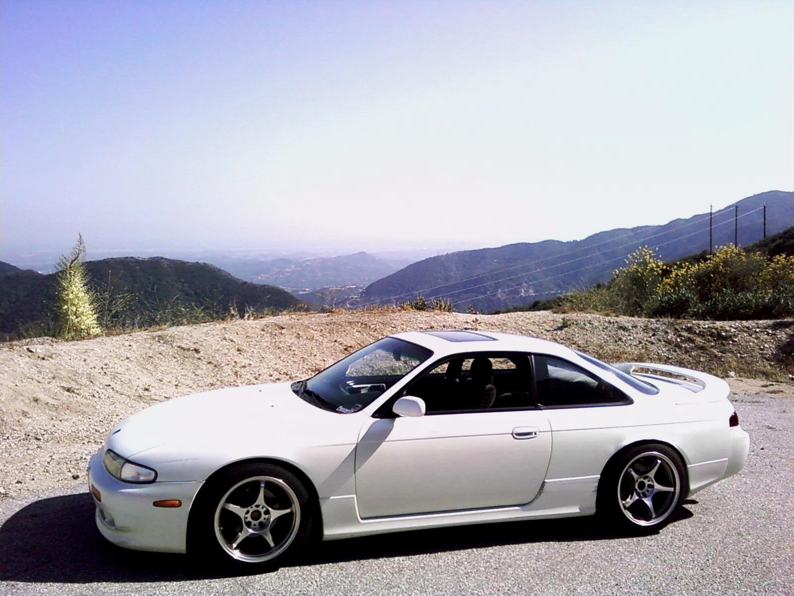 1995 Nissan S14 photo