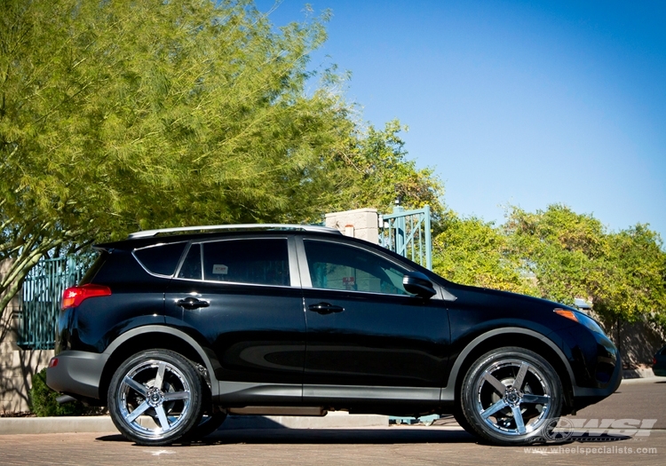 2013 Toyota RAV4 photo